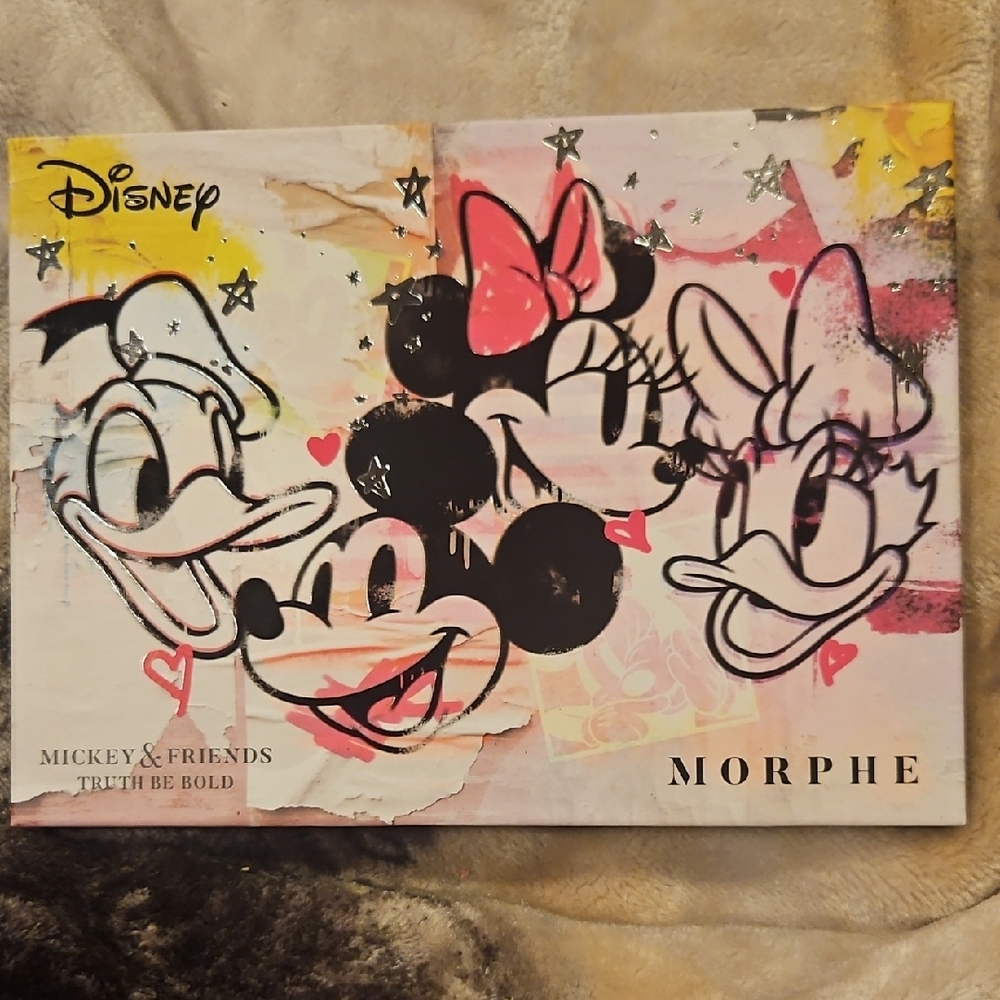 Morphe Disney Mickey & Friends Bold Palette